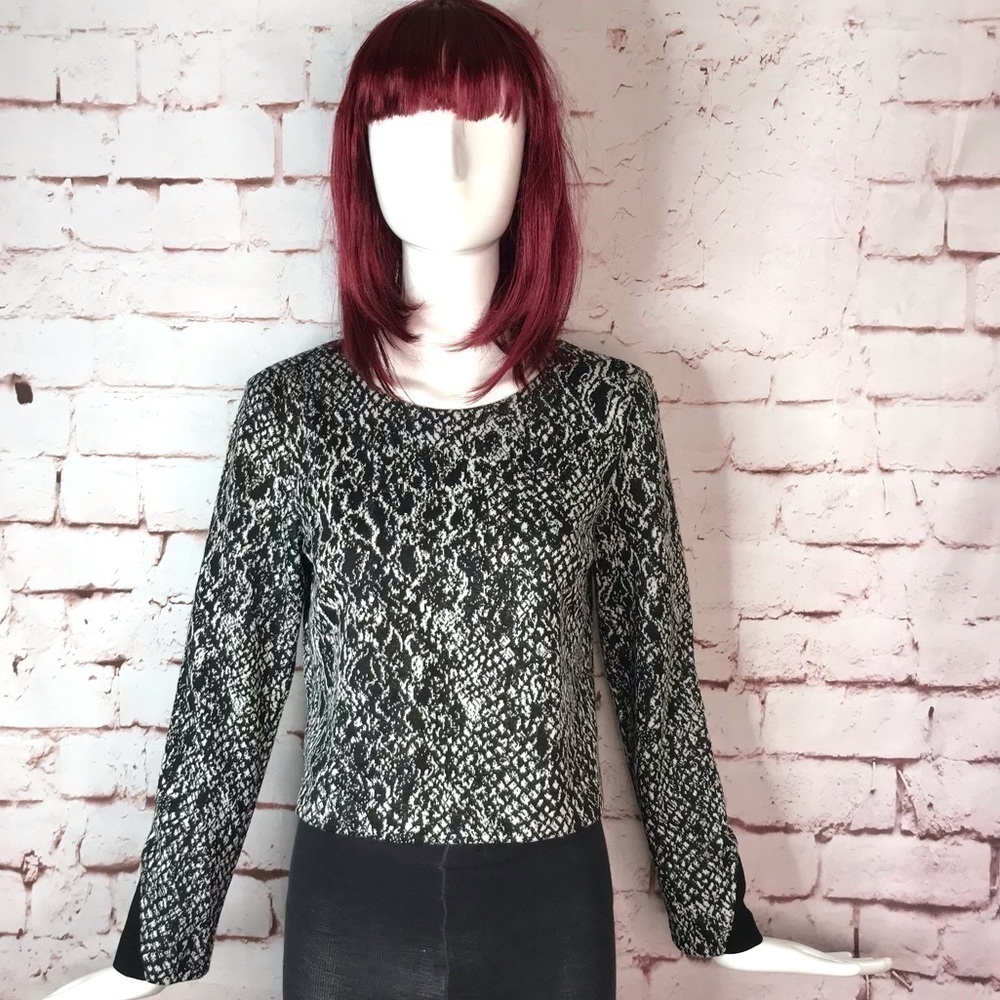 ELLA MOSS S Black and White long sleeve knit top Size Small - Picture 7 of 14
